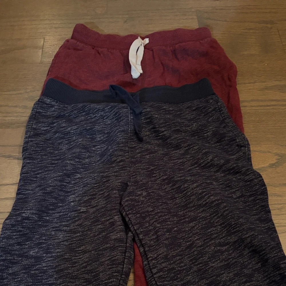 2 children’s place joggers
